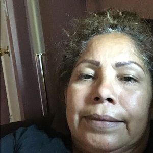 Meet your Posher, Paredes